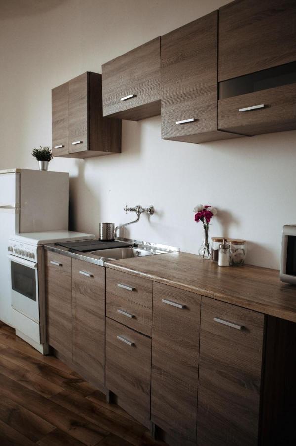 Best Rooms For Short Stay In City Center Краков Экстерьер фото
