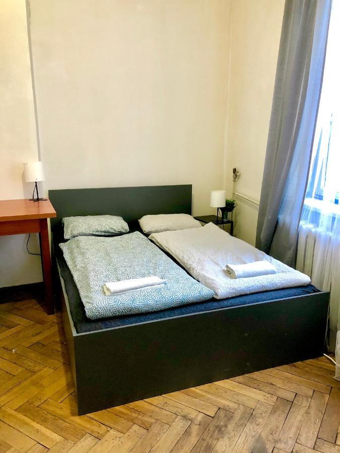 Best Rooms For Short Stay In City Center Краков Экстерьер фото