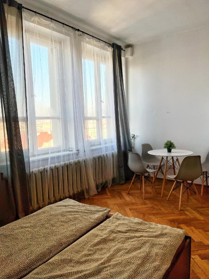 Best Rooms For Short Stay In City Center Краков Экстерьер фото